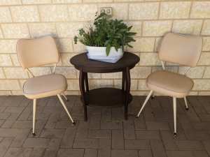 Wanted: 6 Retro Look Dining Chairs