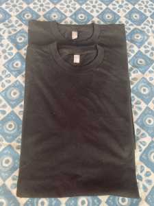 2 American Apparel Black 2XL T Shirts