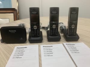 Panasonic SIP Cordless Phone System (KX-TGP600) and 2 x Extra Handsets