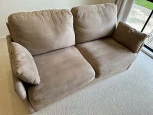 Fold out 3 seater sofa bed 