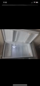 1L bar fridge Hisense