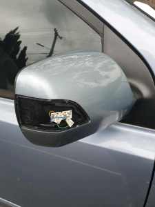 Wanted: WANTED: Clear plastic lens for Kia Carnival 2012 RH mirror. 