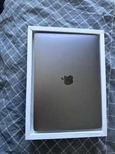 Used 2016 13” MacBook Pro with Touch ID