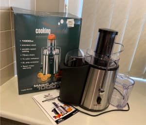 Cooking essentials PC700 Magic Juicer Like New
