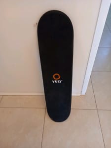 Vuly Trampoline Skateboard 