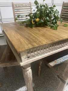 Dining study table with 4 matching chairs, 1meter square 