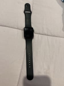 Series 3 38mm Apple Watch Space Gray