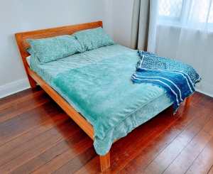 Double bed frame and mattress 