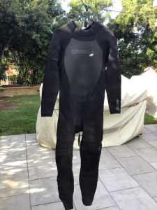 O’Neil steamer wetsuit