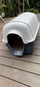 Medium size Dog kennel