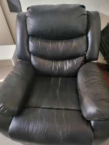 Free recliner chair