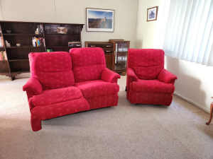 1 x double and 2 x single recliner lounge chairs