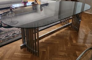 Exquisite glass table 
