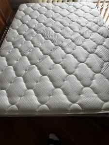 Double Mattress in excellent condition