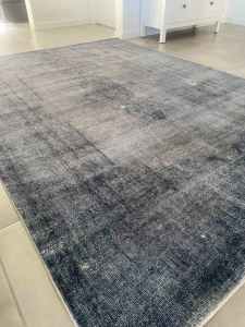 Hamptons plush rug