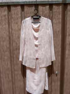 3 Pce Laura K formal, long skirt, jacket & Sleeveless top. Size 10.
