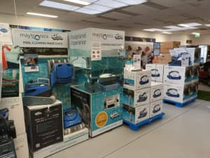 ROBOTIC POOL CLEANER SERVICE AND SALES OPEN 7 DAYS near the Galleria