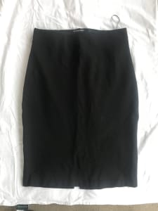Country Road Ponte skirt - never worn