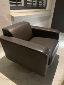 Leather single lounge chair, swivel base