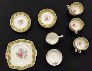 Paragon of England Tea Set for six, green and gold pattern