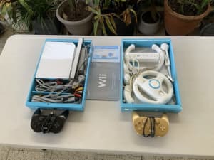 🔥Nintendo Wii console Sports Pack Wii fit Balance Board & 8 Games.