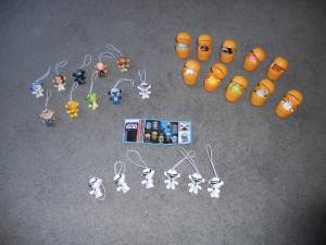 Kinder Surprise Twist Heads Star Wars - 2 Complete Sets and 6 others