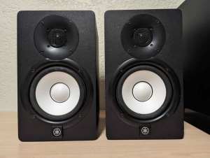 Yamaha HS5 5inch Active Studio Monitors Speakers (Pair)