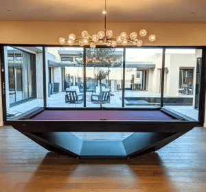 New High-End Solid Wood Pool Table & Accessories