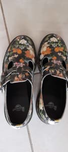 Doc Martens Floral Mary-Janes Sz 8