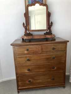 Timber chest of drawers and mirror for sale, $30 each or $45 together.