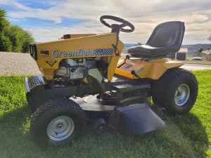 Greenfield Fastcut Deluxe V25HP/34 Cut Ride on Mower