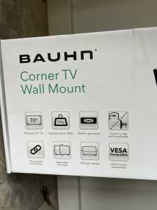 Bauhn Corner TV Wall Mount BNIB