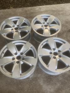 VY SS COMMODORE RIMS 17x8”