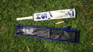 HS premiuim quality Indoor/ Tape ball bat