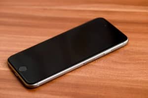 Brand new Iphone 6s 16Gb -Bonus Speck Case - For $120