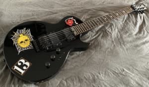 Kirk Hammett ESP LTD KH-203 guitar Metallica hardcase