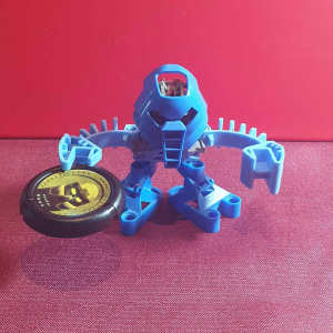 Lego Bionicle Set 1390: Tohunga Maku Complete With Disk (2001)