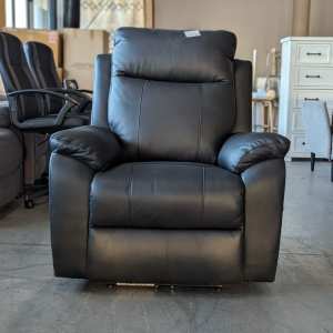 BRAND NEW ARMCHAIR ELECTRIC RECLINER LEATHER BLACK RRP $1499