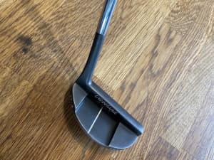 Cleveland Classic Collection 2 - milled putter w/ Gripmaster