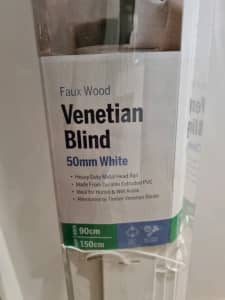 Venetian Blind Brand New