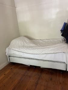 Single/double bed