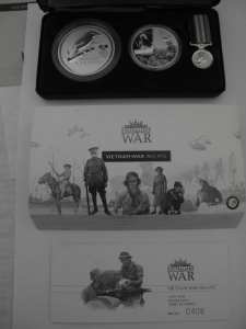 Coin & Medallian Vietnam Tribute War Series Set