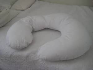 Pillow - Maternity pillow with pillow case $10
