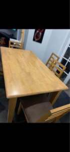 7 Piece Dining Room Table and Chairs