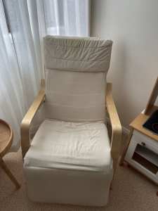 Rocking chair - cash only on pick up 