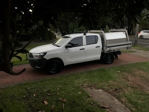 2016 TOYOTA HILUX WORKMATE 5 SP MANUAL DUAL CAB UTILITY