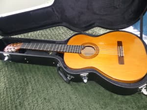 1960s Levin LFL-7 Classical Flamenco Guitar with Hard shell case