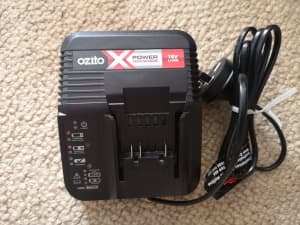 Ozito PXC 18V Compact Fast Charger 3A 