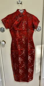 Elegant Silk dress (Qipao) size M