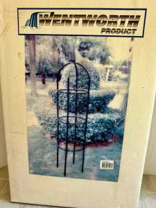 NEW Metal 3-Tier Dome Plant Stand in Black in Box